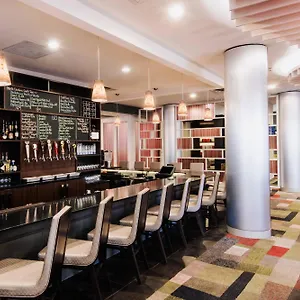 Fairfield & By Marriott Uptown Hotel