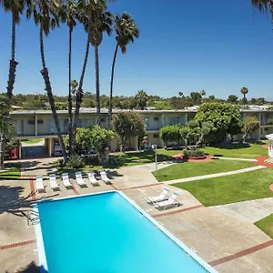 best-western-golden-sails-hotel.topanaheimhotels.com/