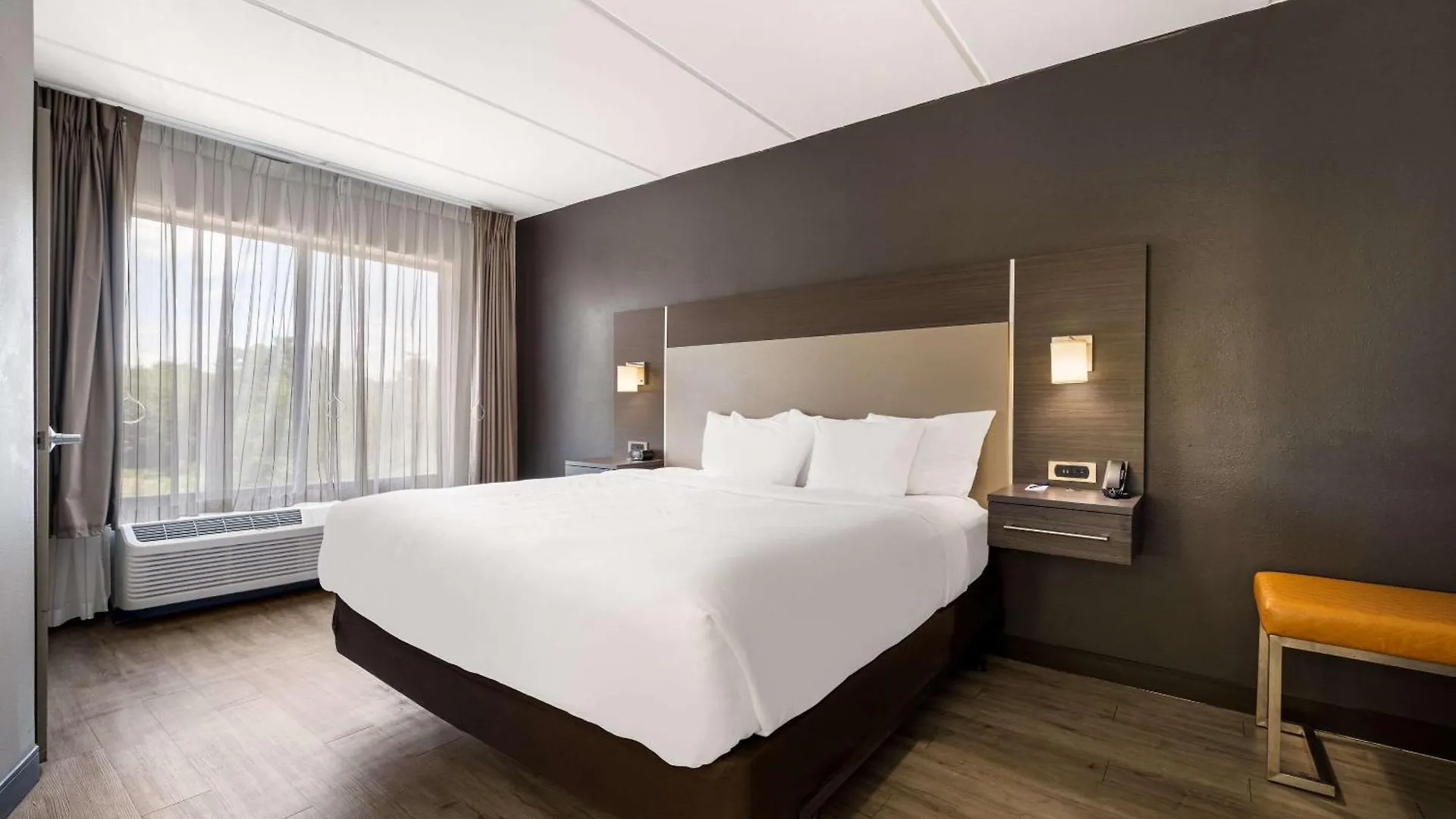 Comfort Suites Northlake Charlotte