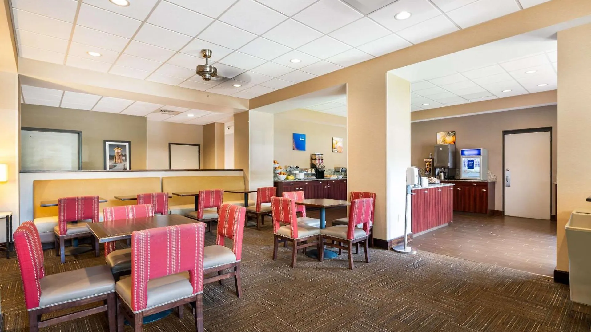 ** Hotel Comfort Suites Northlake Charlotte United States